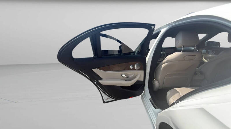 2018 Mercedes-Benz E-Class E 300
