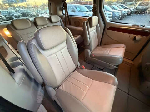 2007 Chrysler Town and Country Touring