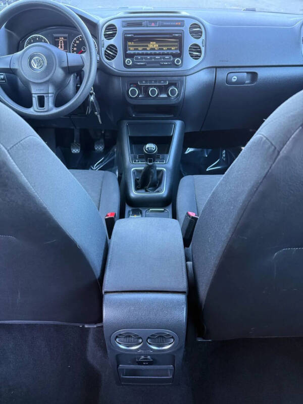 2012 Volkswagen Tiguan S