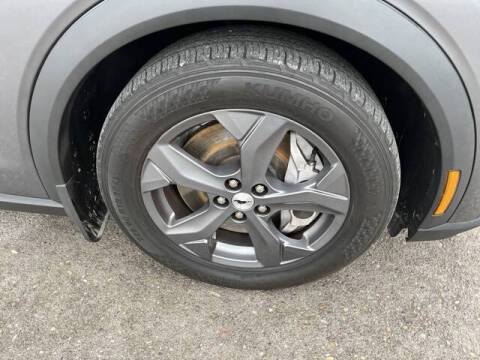 2021 Ford Mustang Mach-E Select