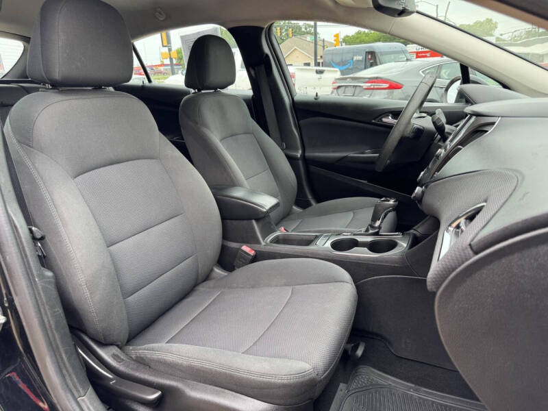 2018 Chevrolet Cruze LT Auto