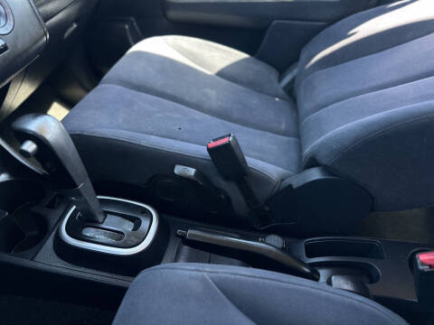 2008 Nissan Versa 1.8 S