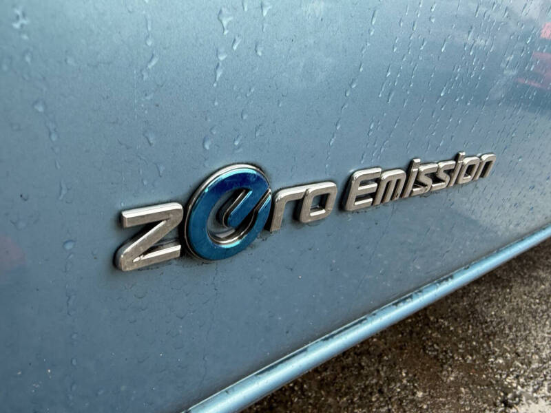 2015 Nissan LEAF S