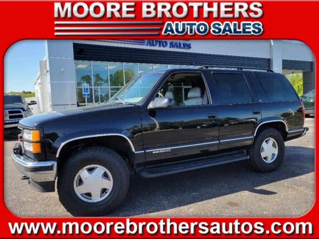 1998 GMC Yukon for sale at MOORE BROTHERS in Oxford, MS