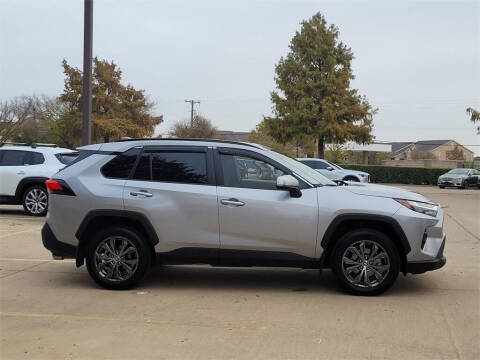 2024 Toyota RAV4 Hybrid XLE Premium