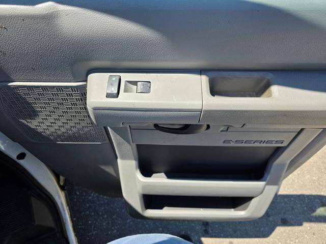 2012 Ford E-Series E-150