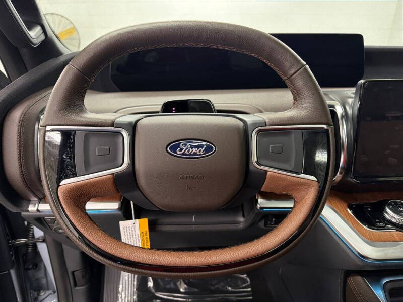 2025 Ford Expedition King Ranch