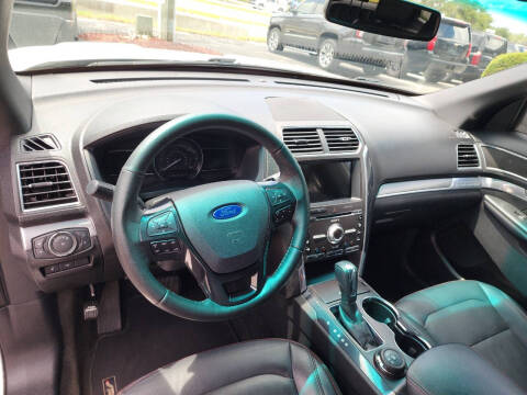 2017 Ford Explorer Sport