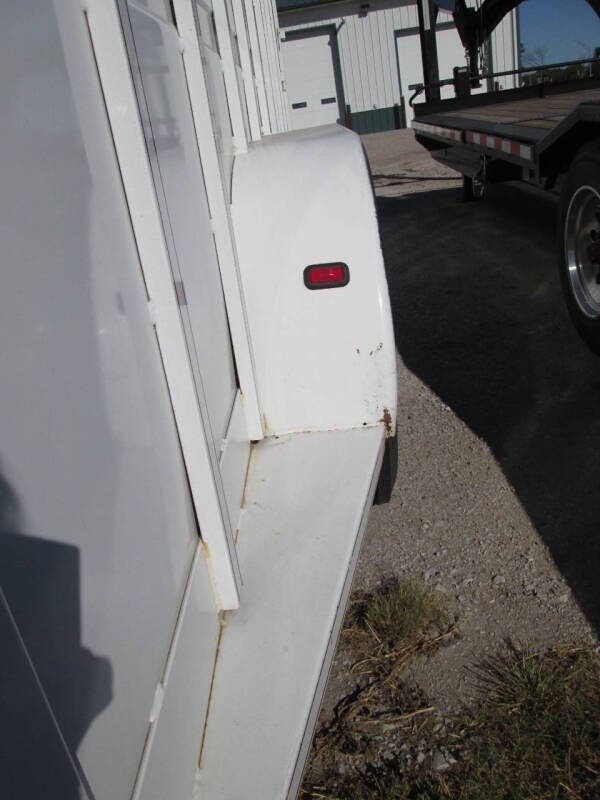 2001 Titan Trailer Standard
