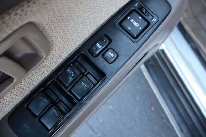 2000 Toyota 4Runner SR5