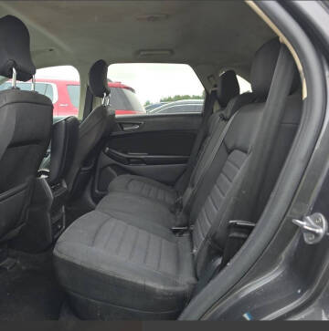 2016 Ford Edge SE