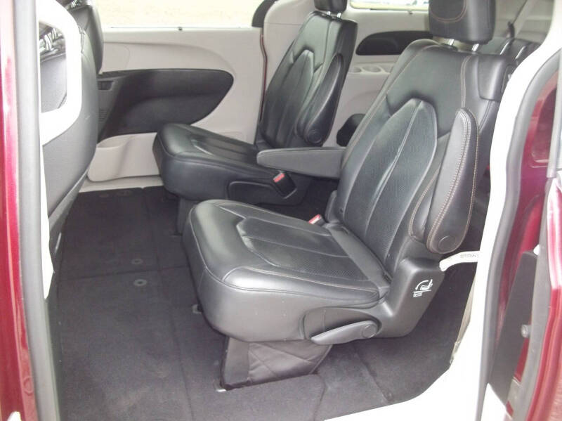 2019 Chrysler Pacifica Touring L