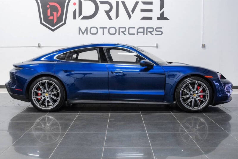 2022 Porsche Taycan 4S