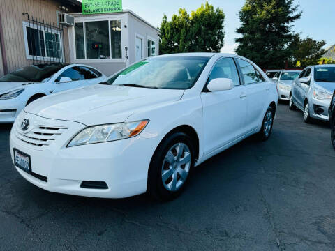 2009 Toyota Camry for sale at Ronnie Motors LLC in San Jose CA