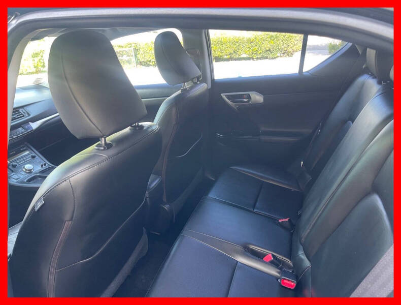 2013 Lexus CT 200h