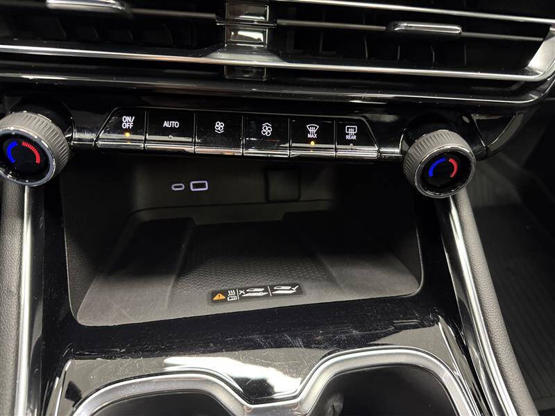 2025 Chevrolet Traverse RS