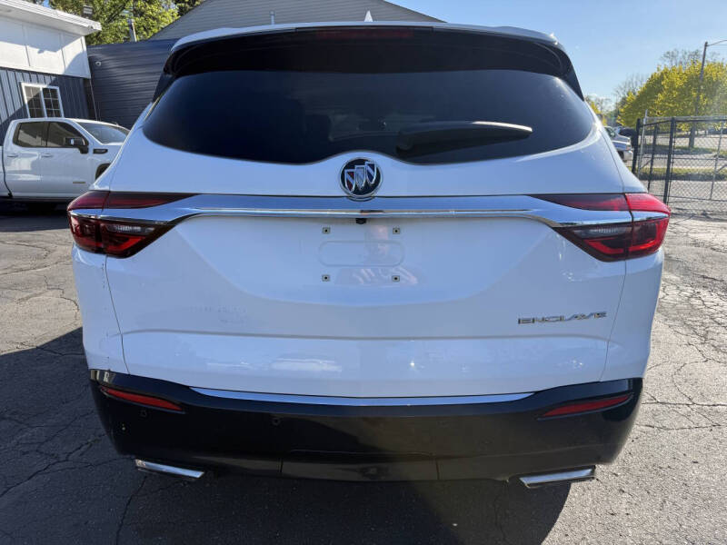2019 Buick Enclave Essence