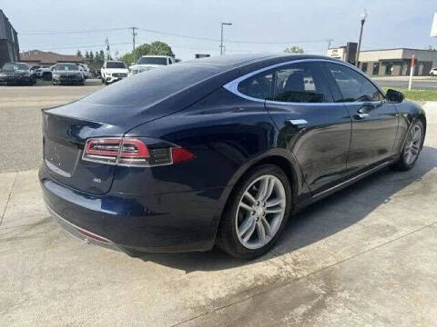 2014 Tesla Model S