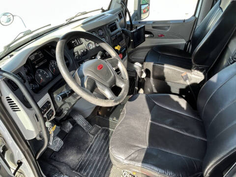 2019 Peterbilt 567 Road Tractor