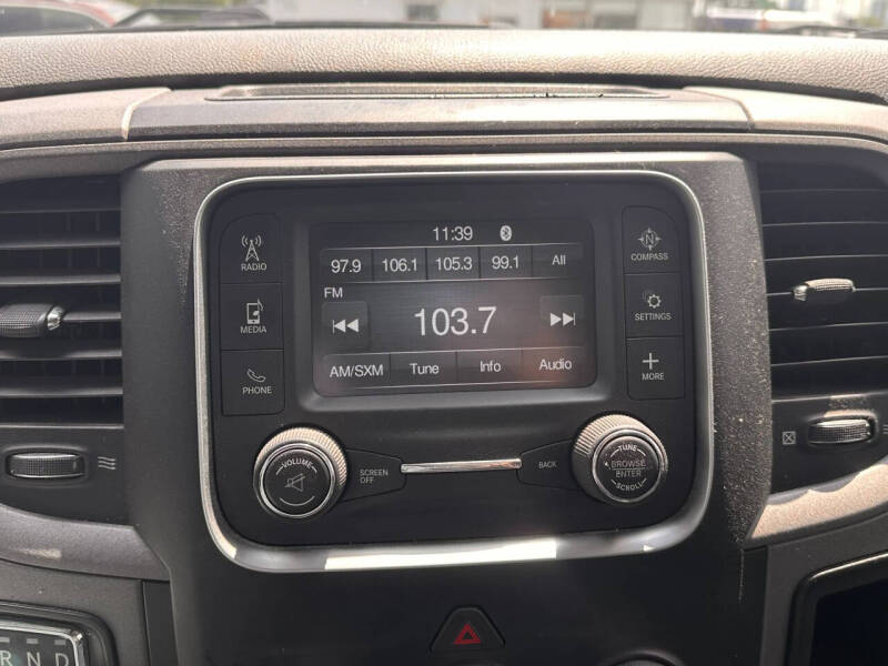 2017 RAM 1500 Express