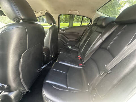 2017 Mazda MAZDA3 Touring