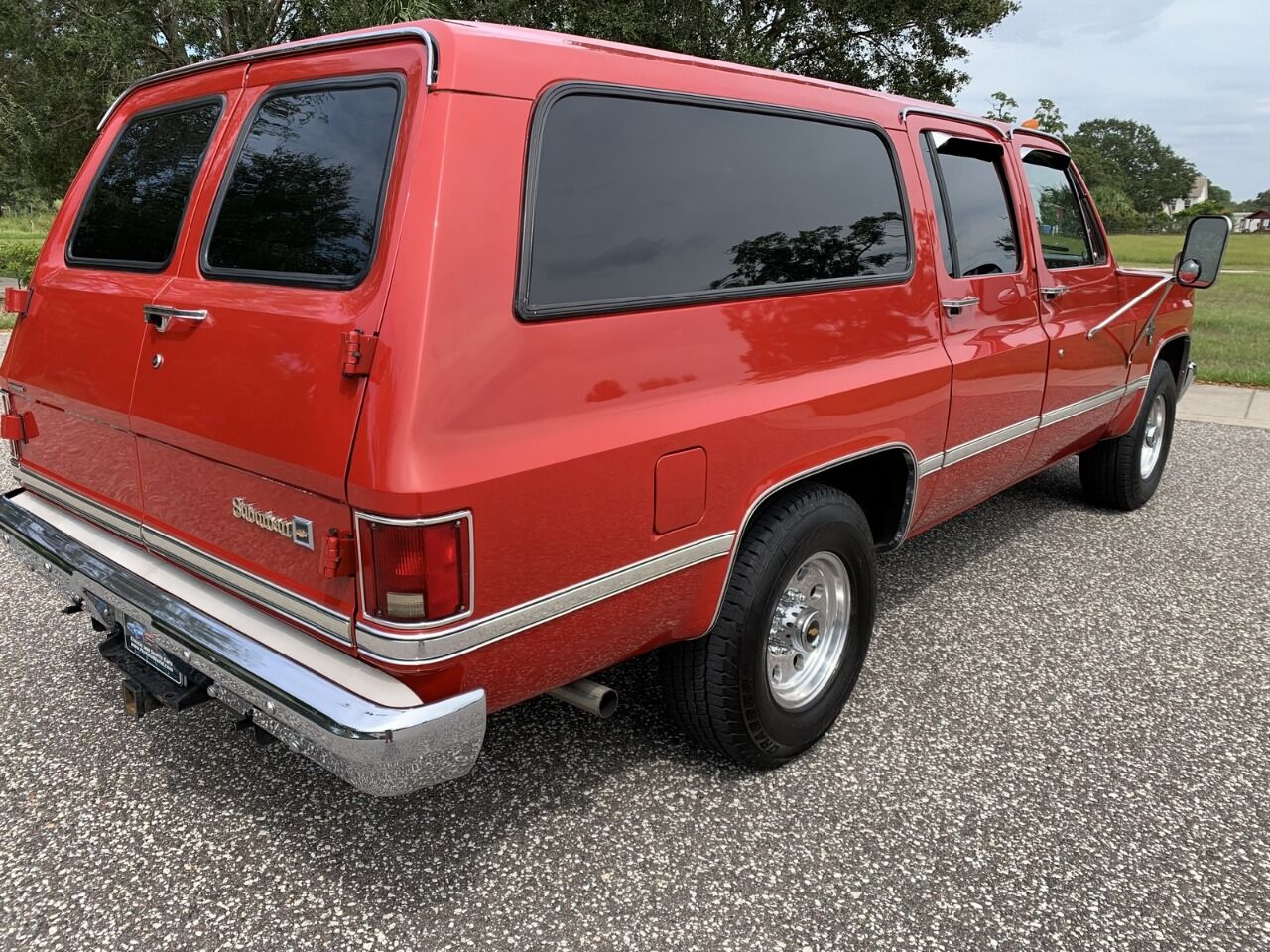 1987 Chevrolet Suburban 40