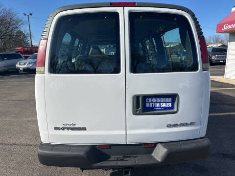 2002 Chevrolet Express 2500