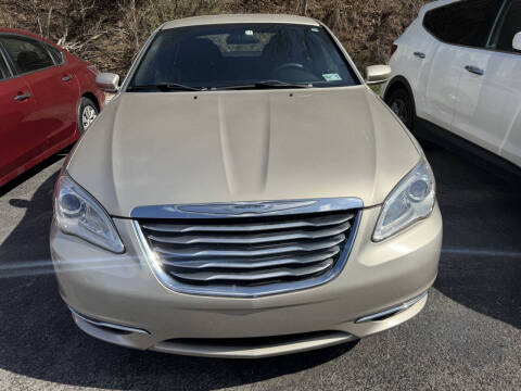 2014 Chrysler 200 LX
