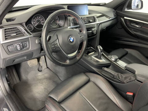 2017 BMW 3 Series 330i xDrive