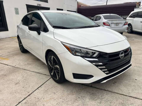 2025 Nissan Versa SR