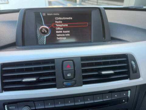 2012 BMW 3 Series 328i