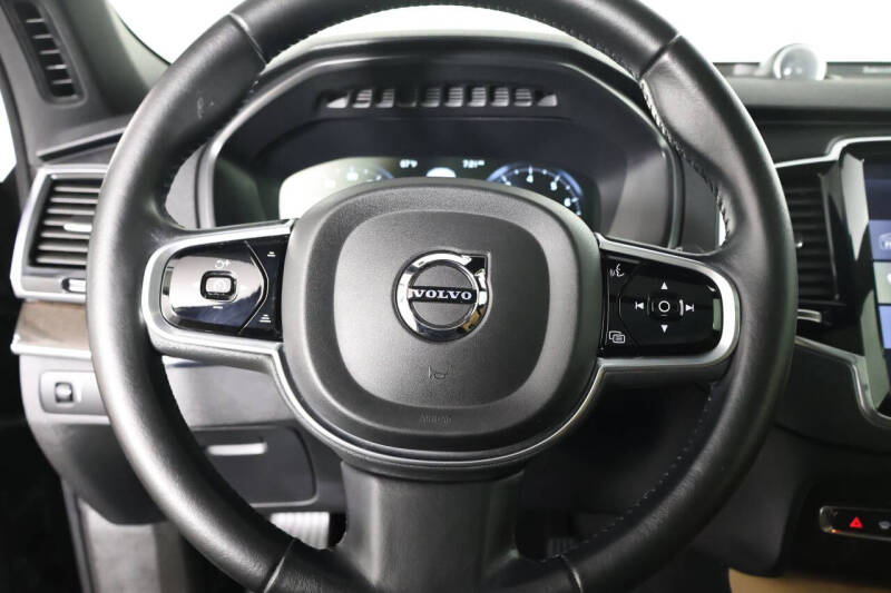 2018 Volvo XC90 T6 Momentum