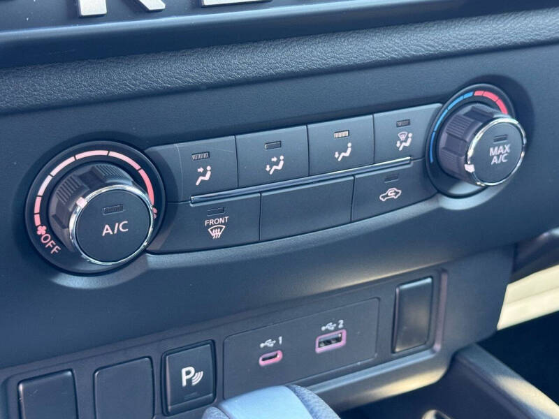 2026 Nissan Frontier SV
