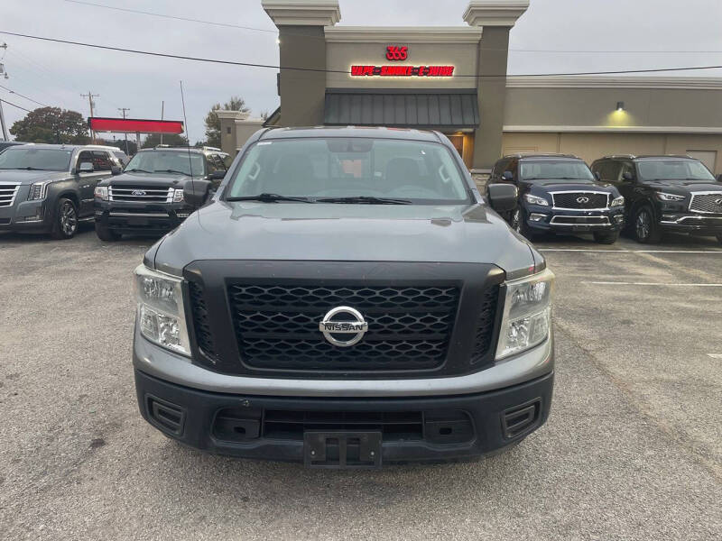 2017 Nissan Titan S