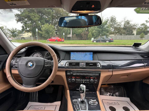 2010 BMW 7 Series 750Li xDrive