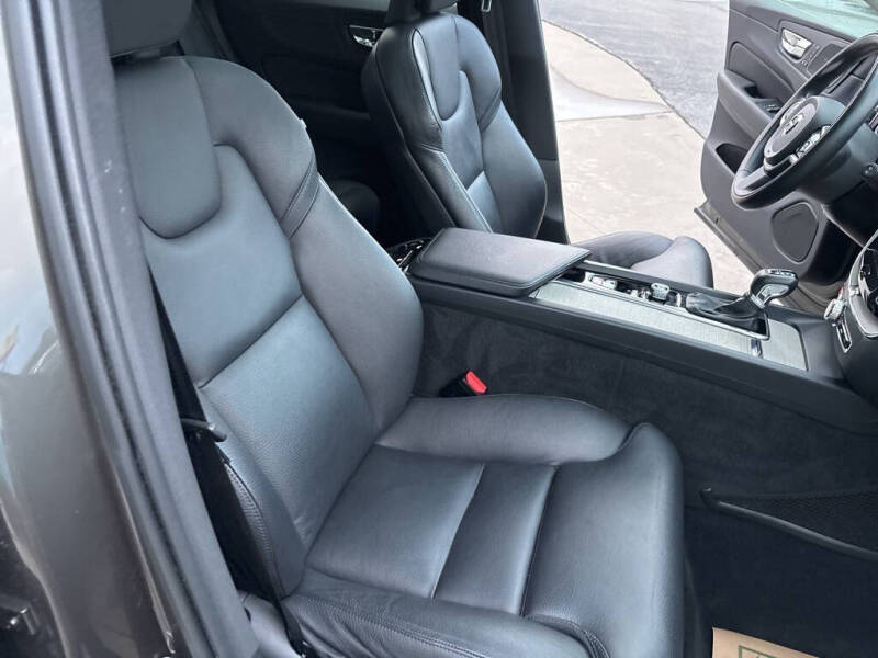 2020 Volvo XC60 T5 Inscription