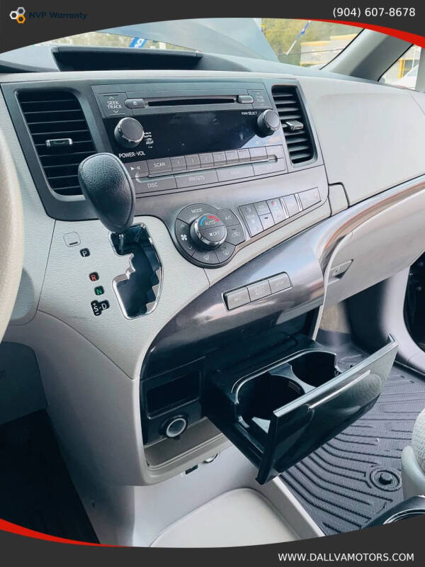 2014 Toyota Sienna