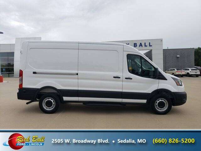 2025 Ford Transit 250