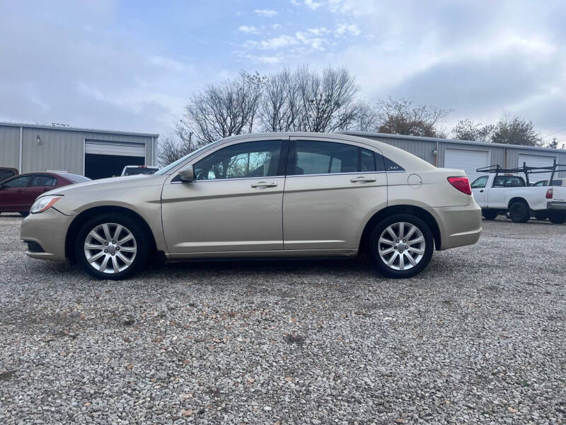 2013 Chrysler 200 for sale at A&P Auto Sales in Van Buren AR