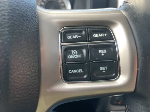 2017 RAM 1500 Laramie