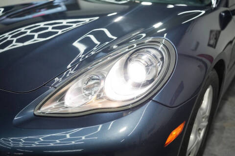 2011 Porsche Panamera