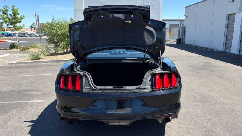 2016 Ford Mustang V6