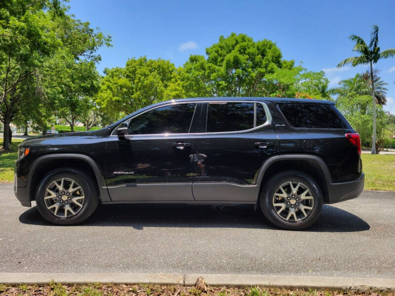 2022 GMC Acadia SLE