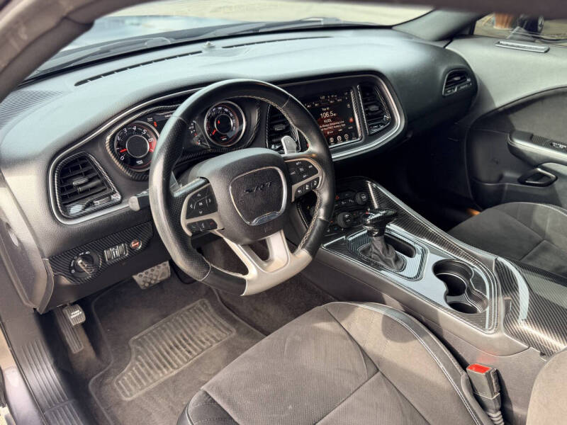 2015 Dodge Challenger SRT 392