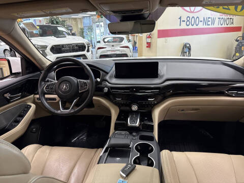 2023 Acura MDX SH-AWD w/Advance