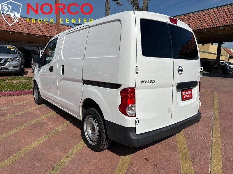 2020 Nissan NV200
