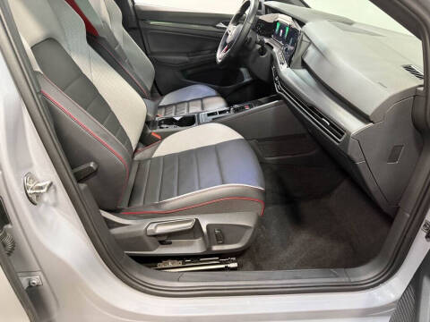 2022 Volkswagen Golf GTI Autobahn