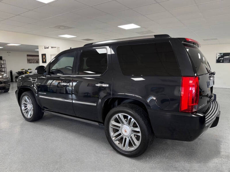 2013 Cadillac Escalade Platinum Edition