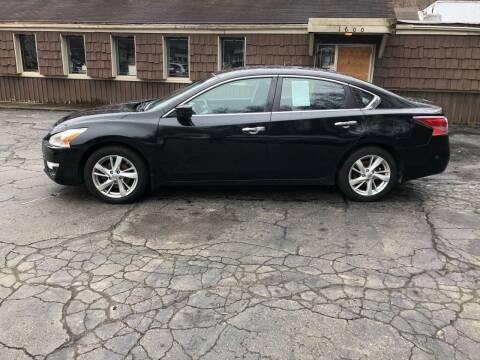 2013 Nissan Altima for sale at Compact Cars of Pittsburgh in Pittsburgh PA