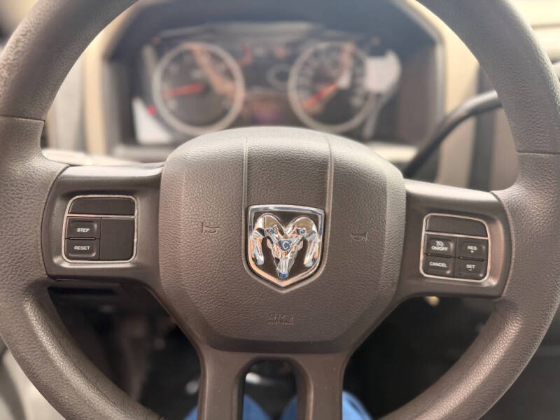 2012 RAM 1500 ST
